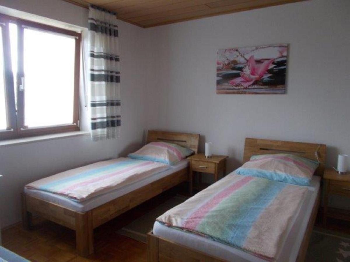 Ferienwohnung Familie Bauer Келхайм Екстериор снимка